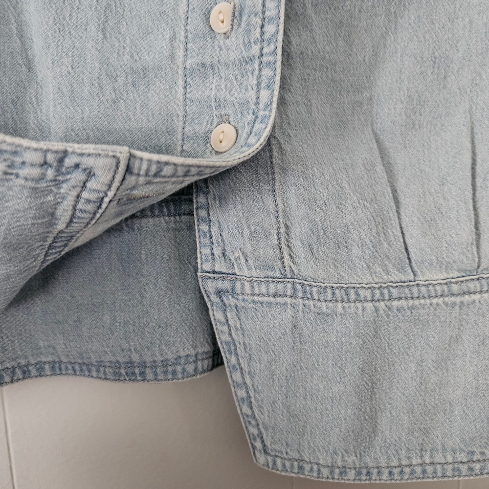 Madewell Light Wash Chambray Button Front Top - Picture 5 of 9